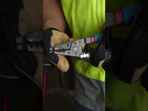 ¡Corta, pela y enlaza cables de cobre trenzados 6-12 AWG! Pelacables / cortacables – Mod. 11053