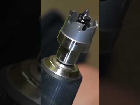 Kit de 4 brocas sierras con sacabocados de carburo para hojas de acero de hasta 3/16'' - Mod.31872