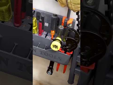 ¡La oficina del liniero! Módulos para ordenar tu herramienta en la canastilla.