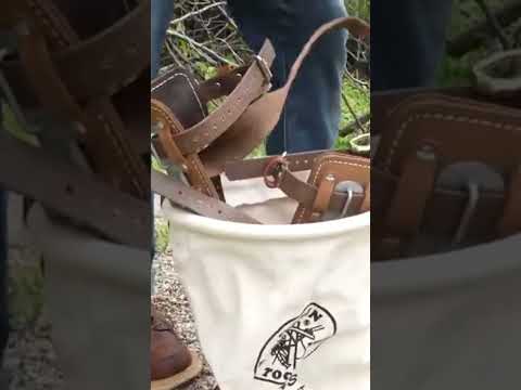 ¿Trabajas en altura? Esta cubeta te interesa. Fondo de cuero, asa entretejida para 45 kg- Mod. 5104S