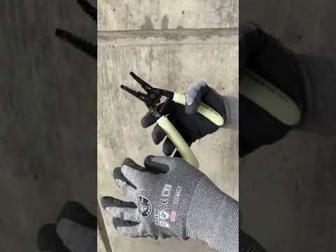 Corta, pela y enlaza con una sola herramienta. Pinzas que brillan en la oscuridad. - Mod. 11055GLW