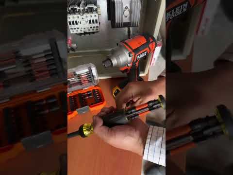 ¿Qué tal darle a tu caja de herramientas el impulso que se merece? - Mods. 32313HD, 33801