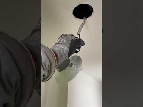 Pinzas corta cables ACSR, tornillos, clavos y la mayoría de alambres reforzados. - Mod. D2000-9NETH