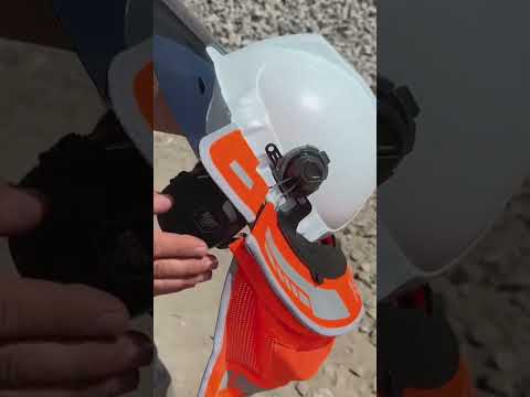 Cobertura solar alrededor de cara y cuello con o sin visera. - Mods. 03010, 03011, FR03010, FR03011