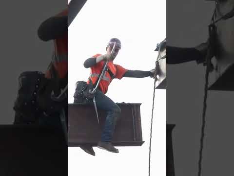 ¡Que gran azaña de este profesional! ¿Lo harías? @ user2436537169486