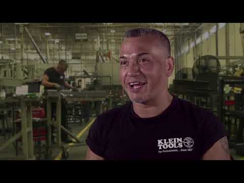 Forjado Con Orgullo    Juan Carlos Lara