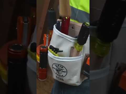 ¡5 bolsillos para uso general! Portaherramientas de lona remachado y cosido. - Mod. 5125