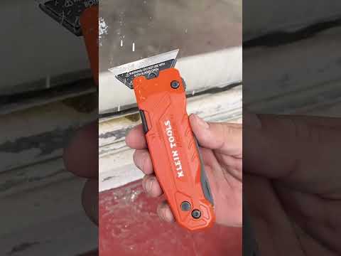 2 en 1, Multiusos Plegable con Raspador - Mod. 44306