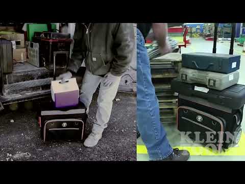 Maleta Tradesman Pro™ de 48.3 cm con ruedas para herramientas de 24 bolsillos. - Mod. 55452RTB